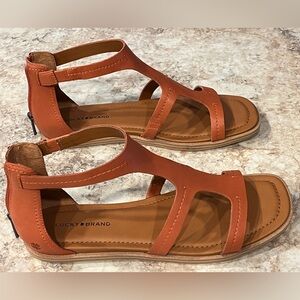 Lucky Brand Women's Nayda Caged Sandal Flat Women’s Sz 8.5